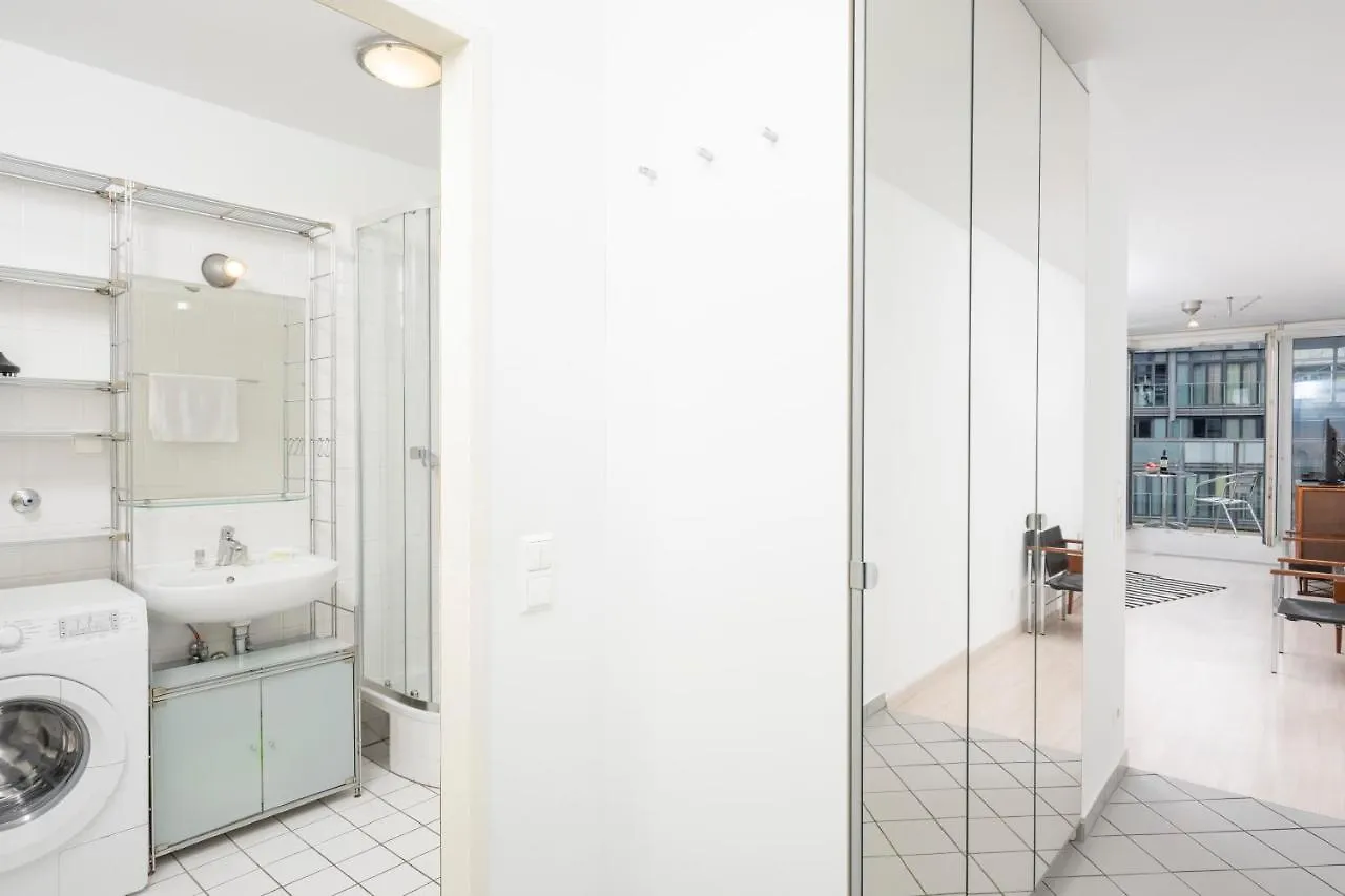 Urban Studio Gasometer By Ichbucheat Apartment Vienna